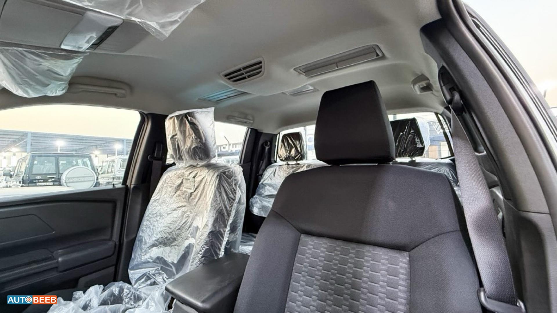 Mitsubishi L200 2025