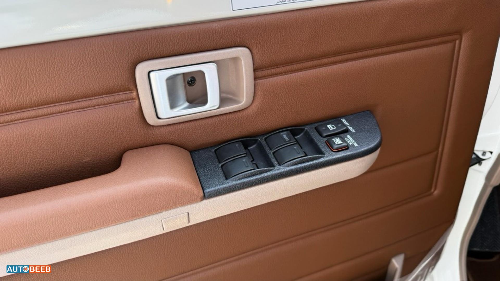 تويوتا لاندكروزر 2025