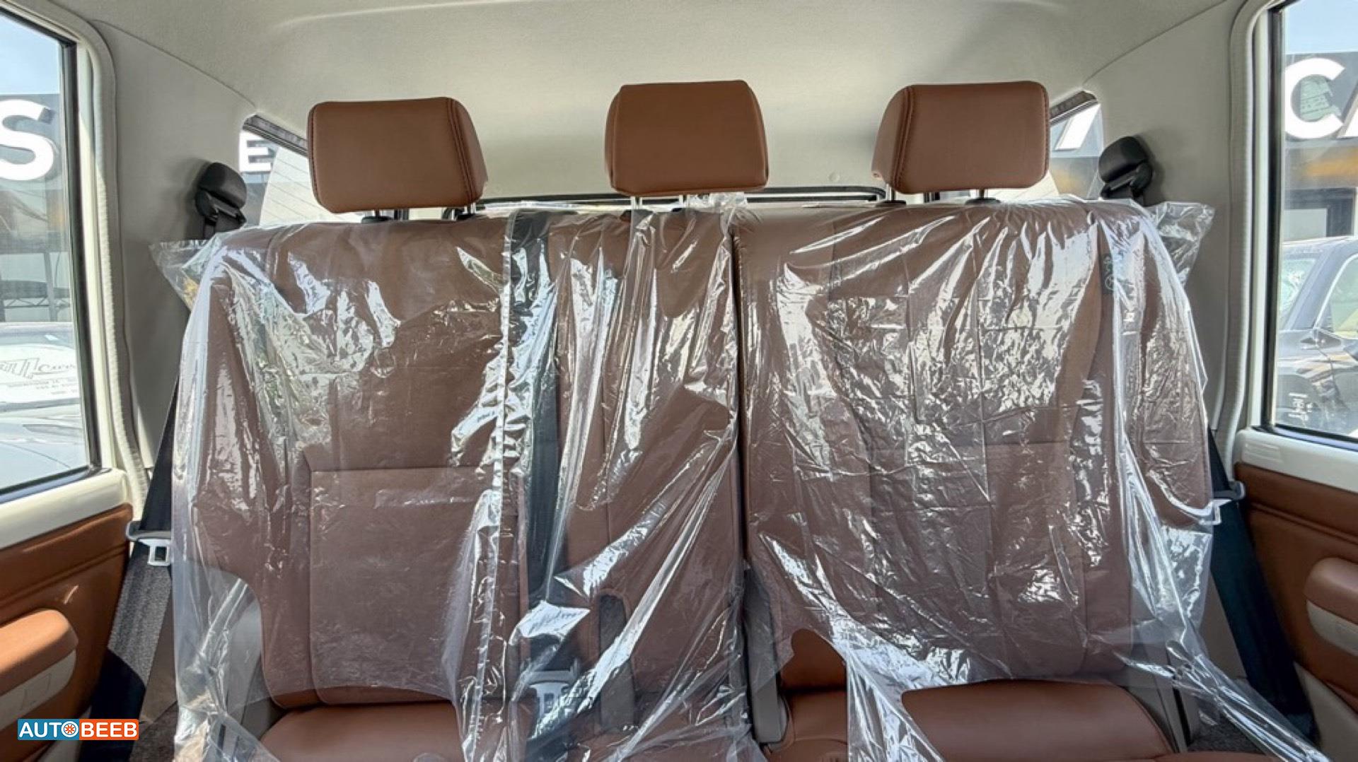 تويوتا لاندكروزر 2025