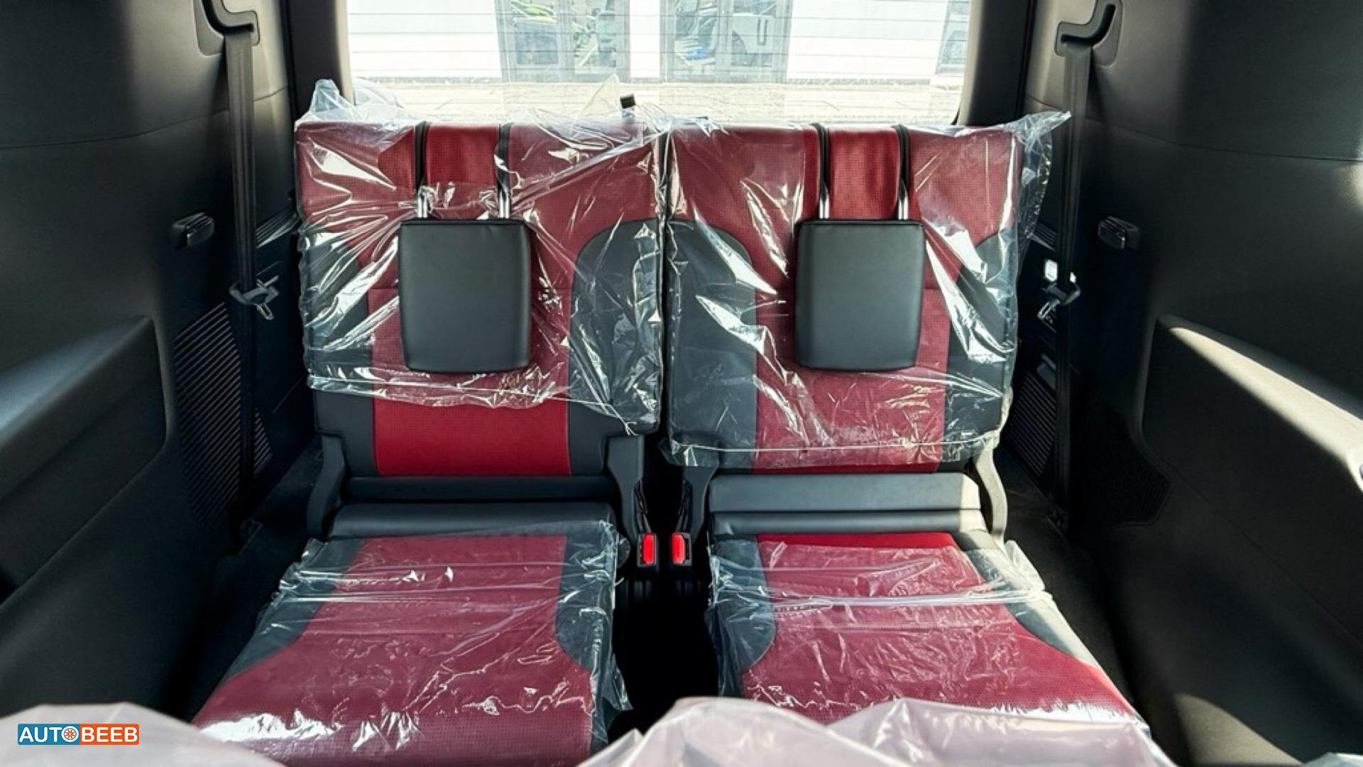 تويوتا لاندكروزر 2023