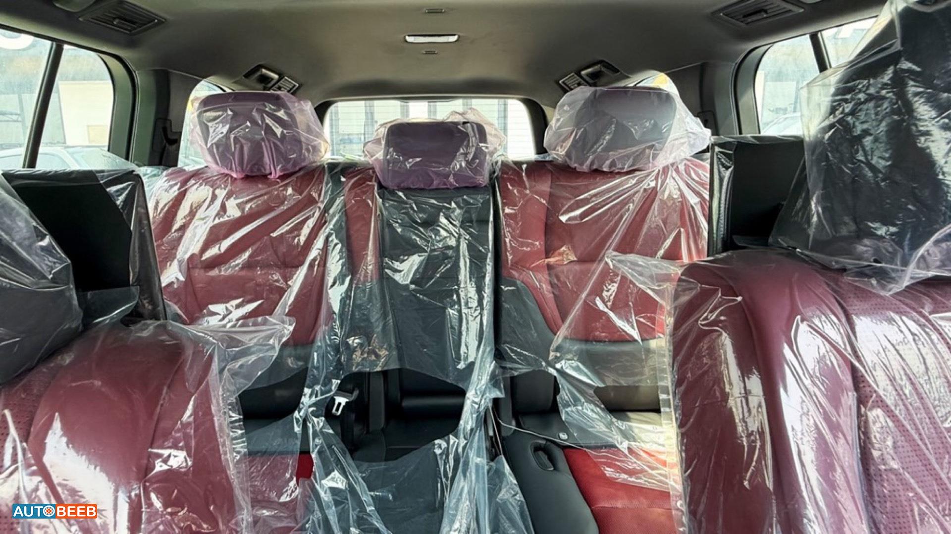 تويوتا لاندكروزر 2023