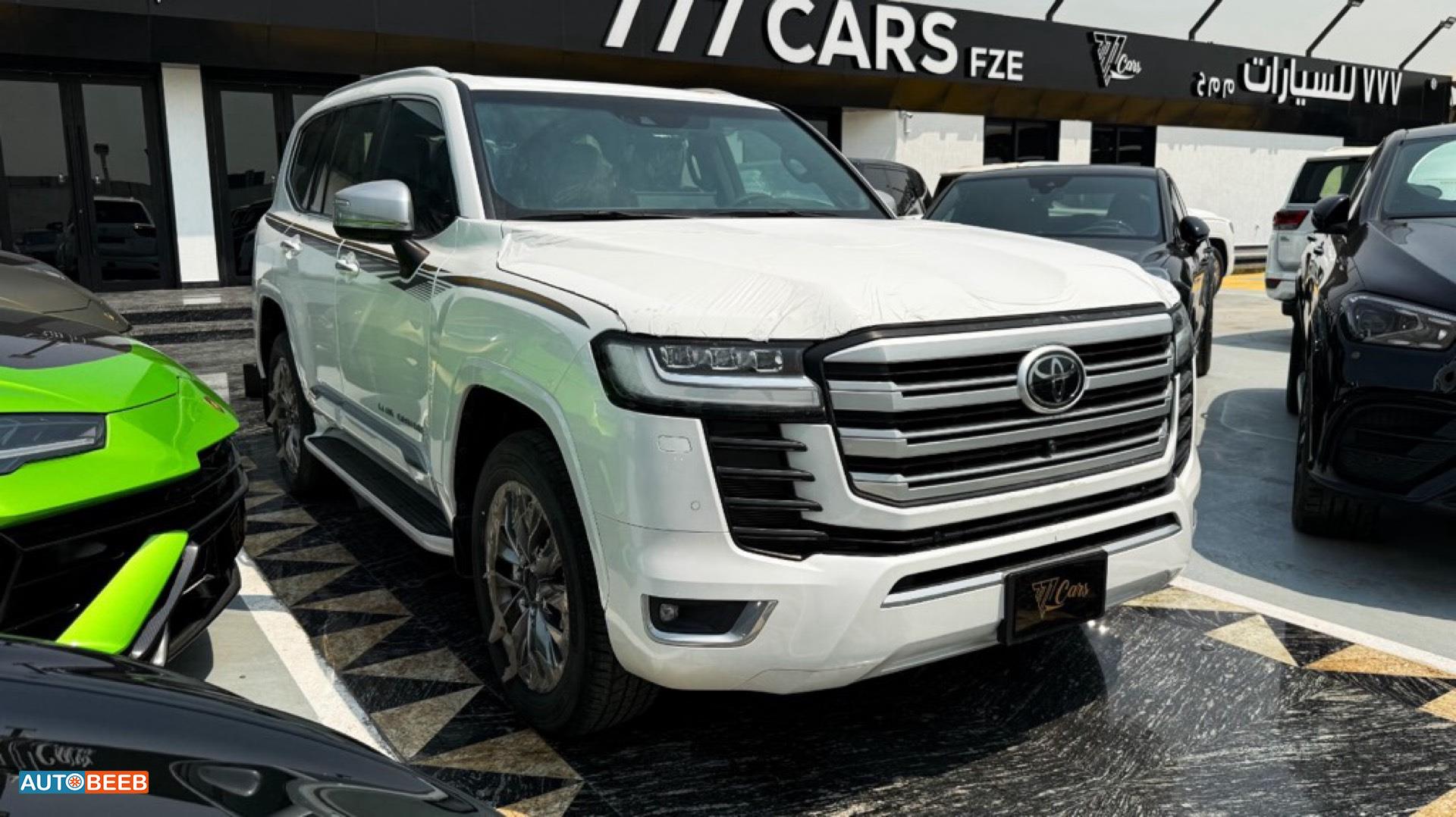 تويوتا لاندكروزر 2023
