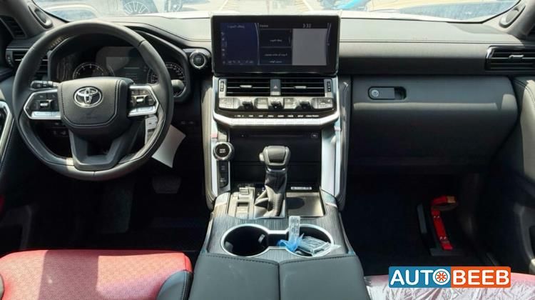 تويوتا لاندكروزر 2023