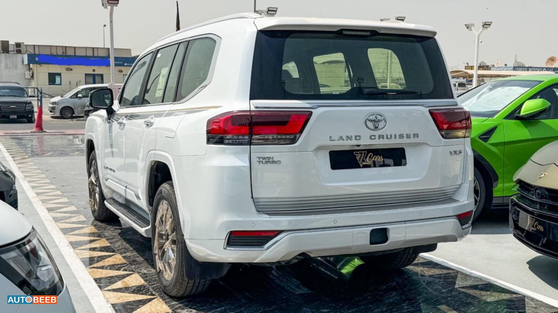 تويوتا لاندكروزر 2023