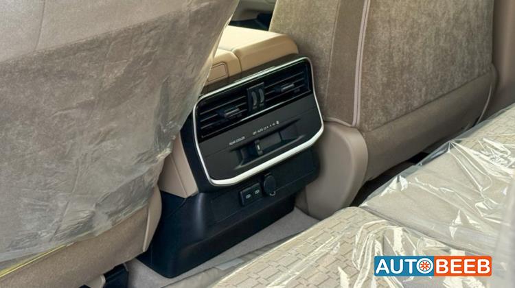 تويوتا لاندكروزر 2025