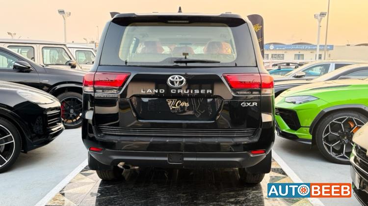 تويوتا لاندكروزر 2025