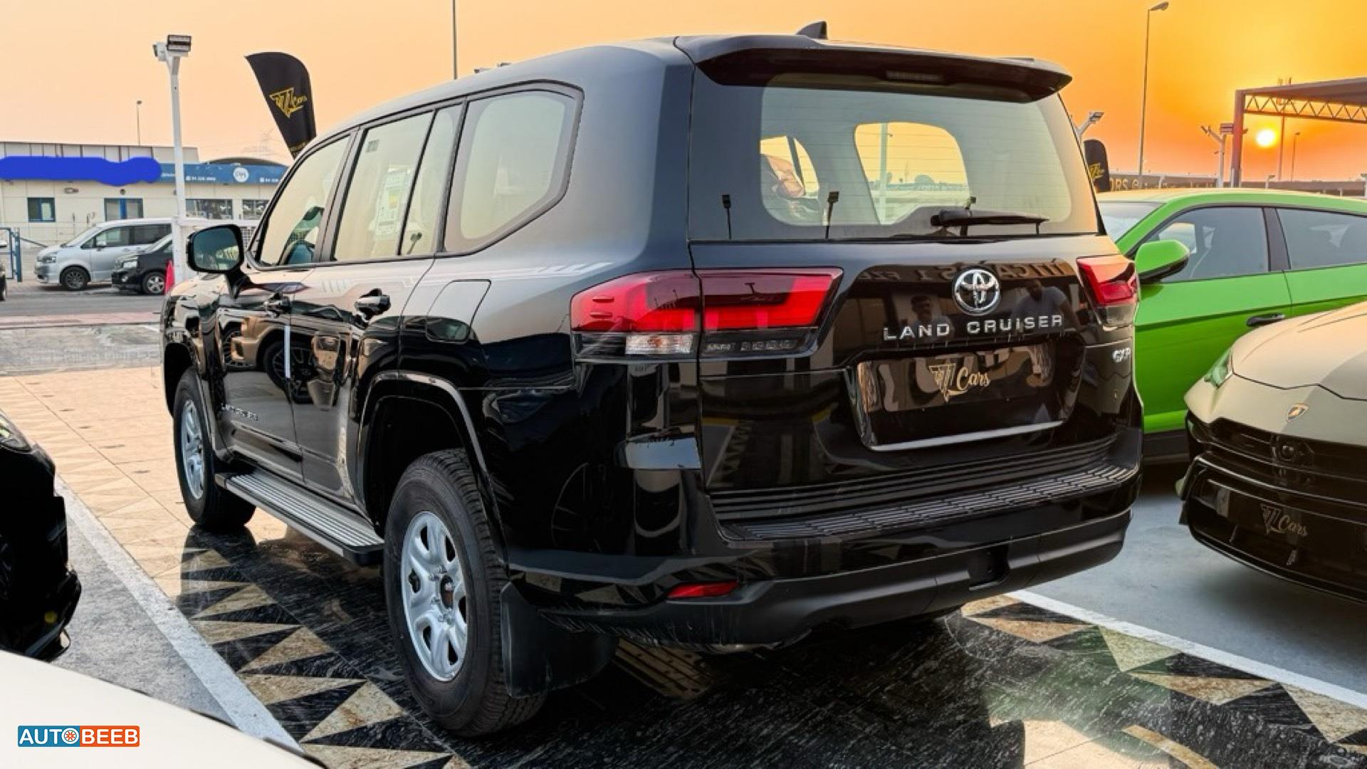 تويوتا لاندكروزر 2025