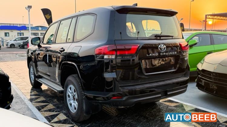 تويوتا لاندكروزر 2025