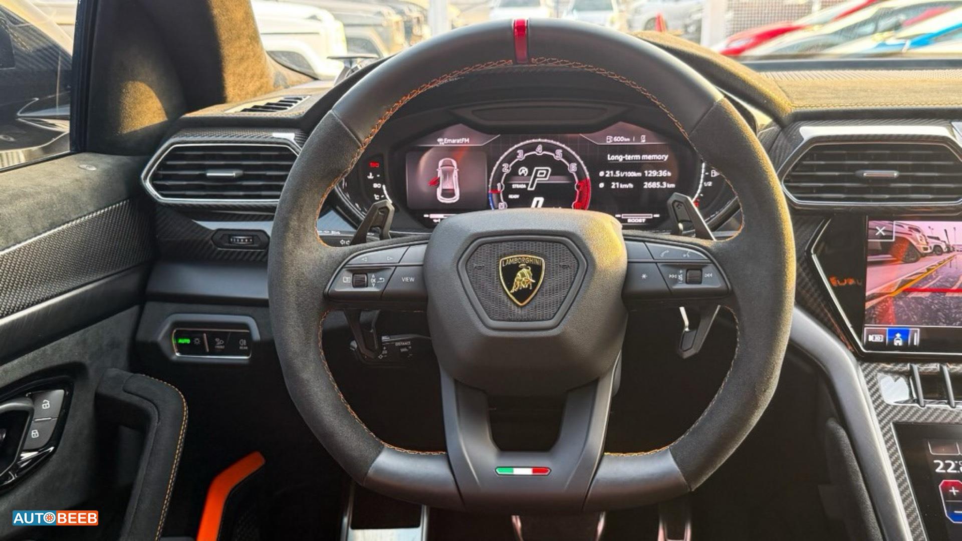 لامبورجيني اوروس 2024