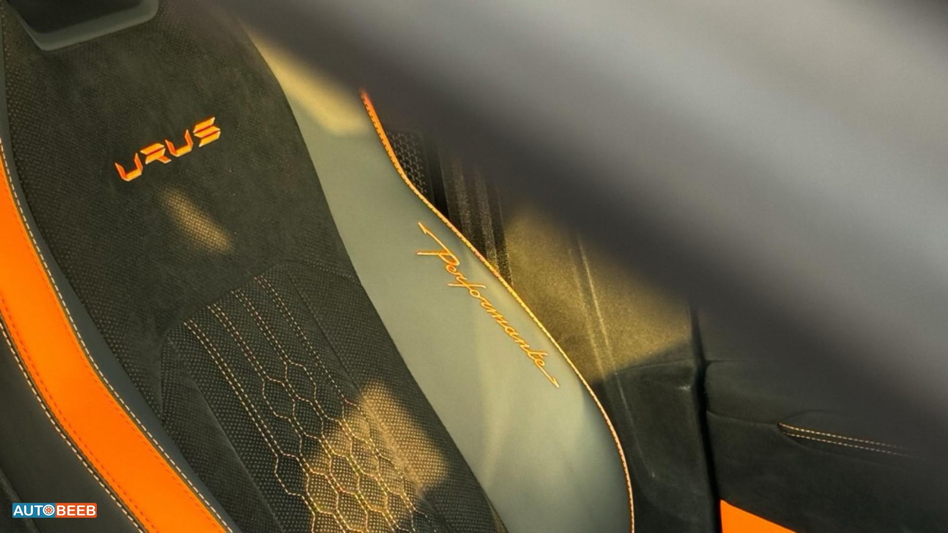 لامبورجيني اوروس 2024