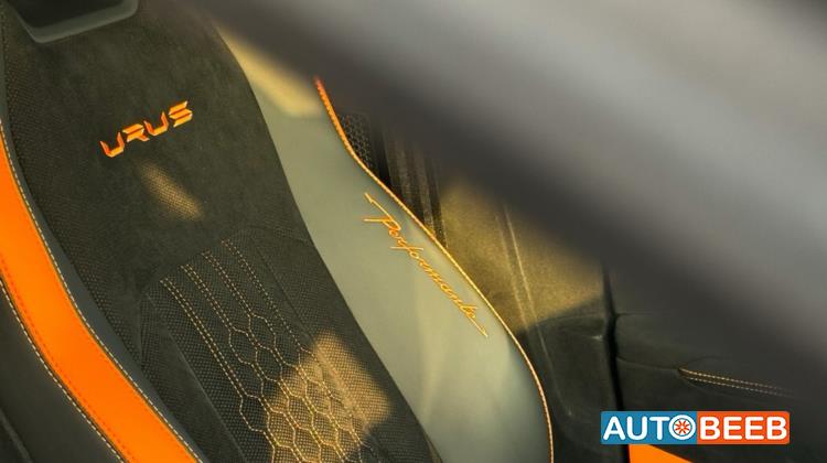 لامبورجيني اوروس 2024