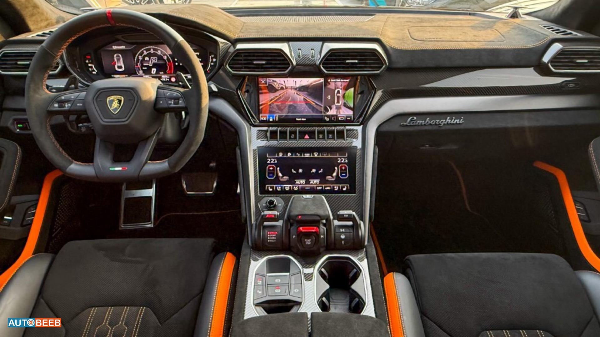 لامبورجيني اوروس 2024