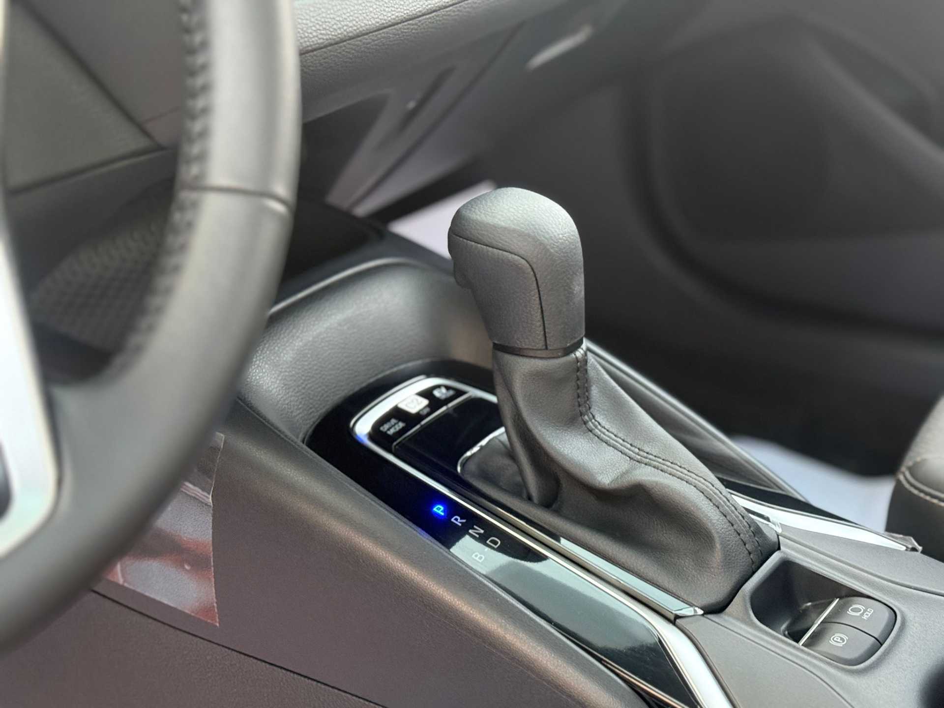 تويوتا كورولا 2025