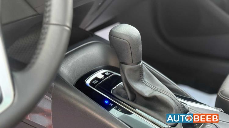 تويوتا كورولا 2025