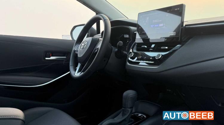 تويوتا كورولا 2025