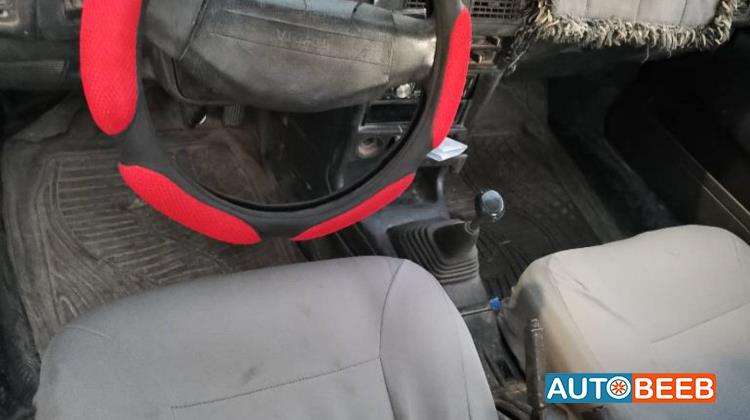 تويوتا كورولا 1992