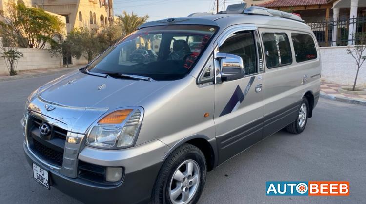 Minibus Hyundai 2005