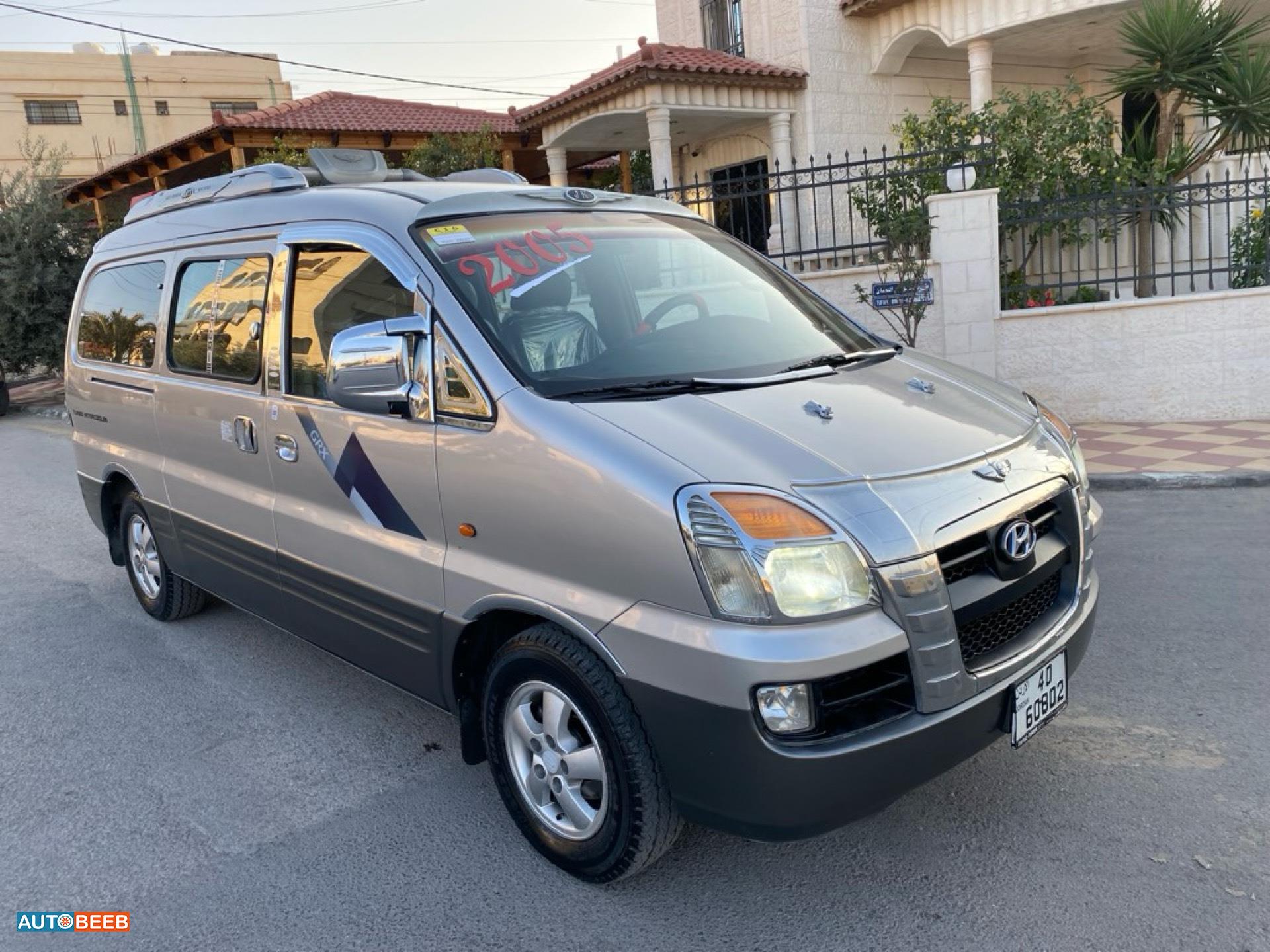 Minibus Hyundai 2005