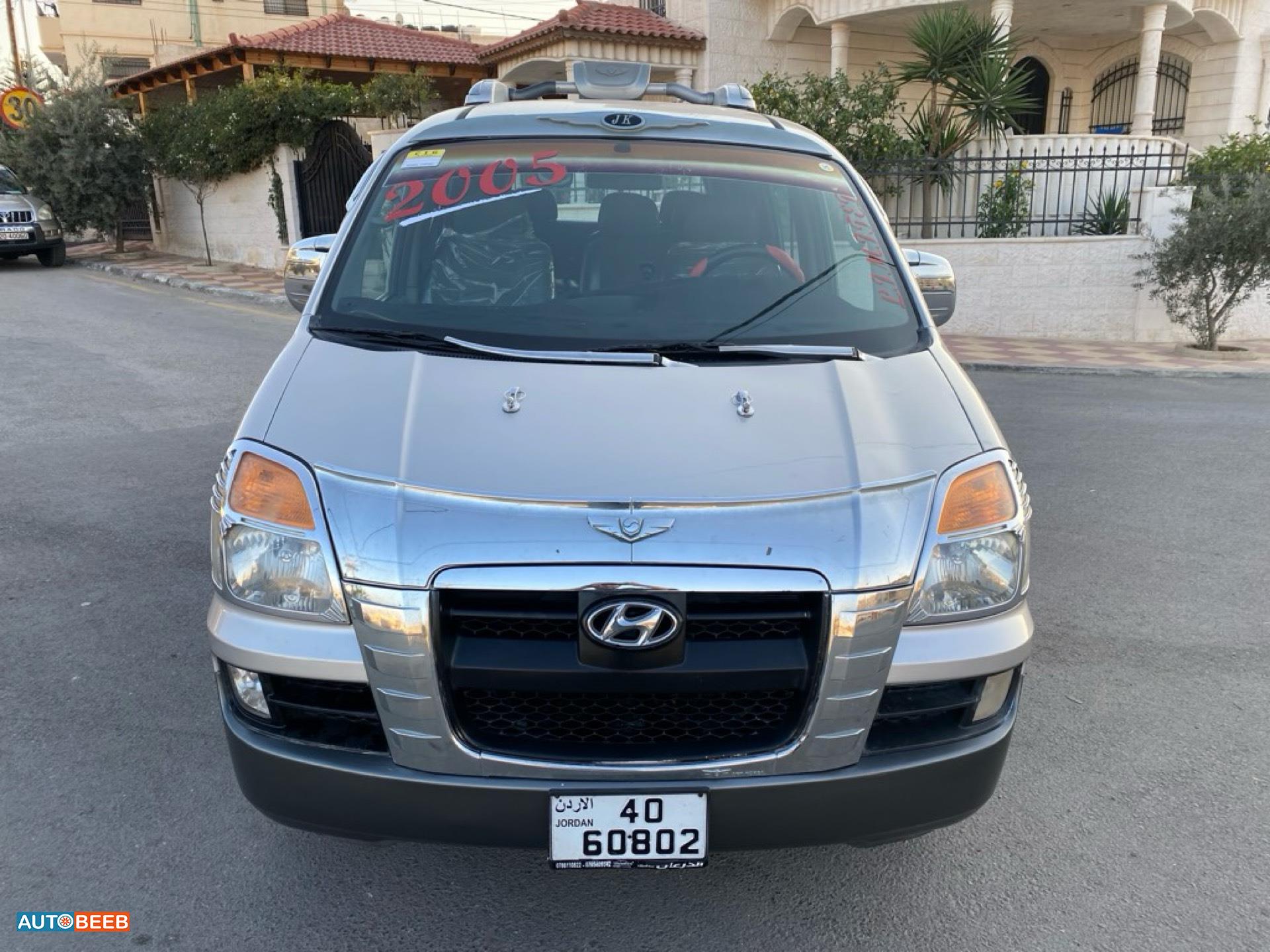 Minibus Hyundai 2005