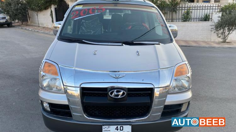 Minibus Hyundai 2005