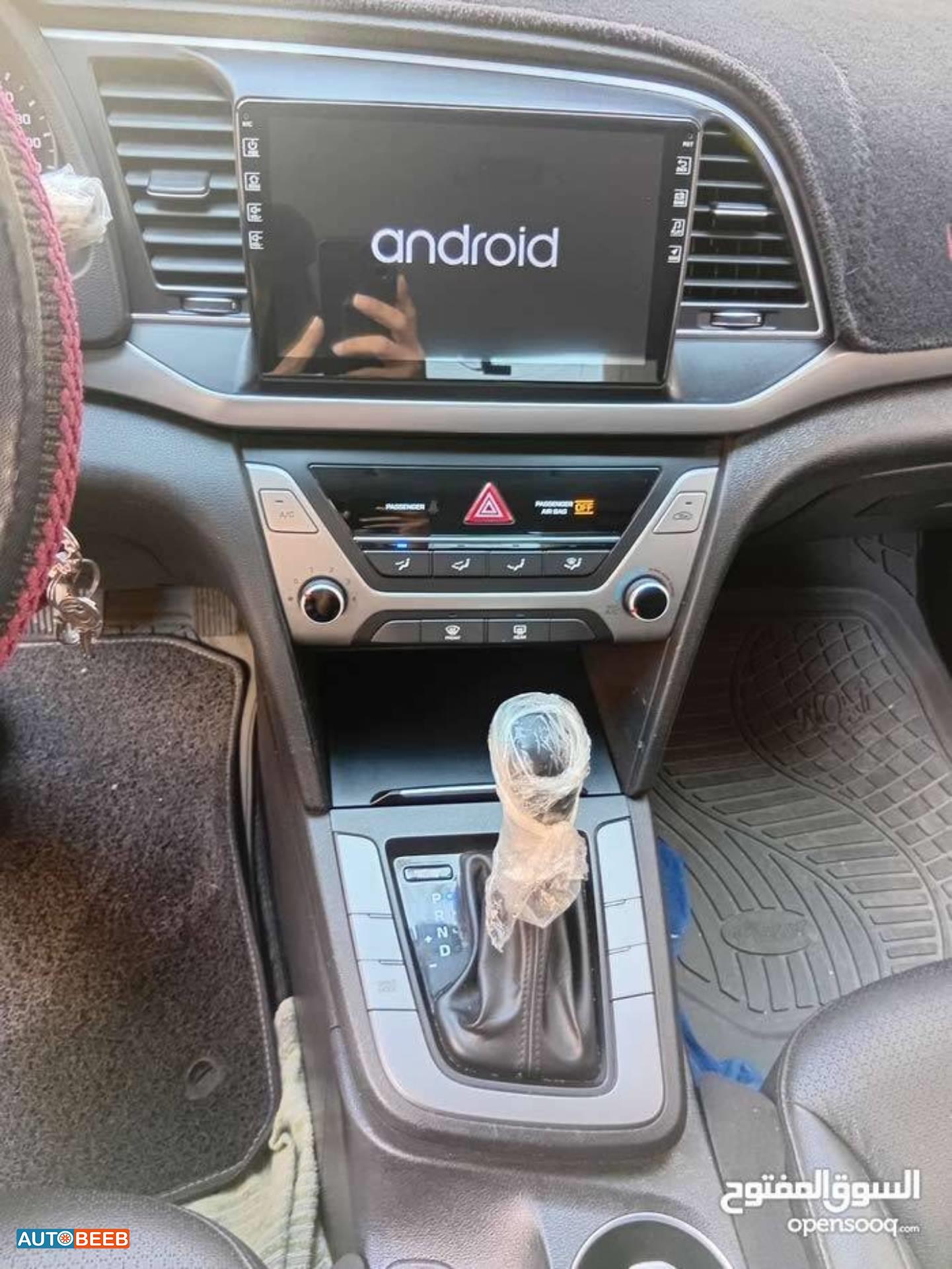 هيونداي افانتي 2017