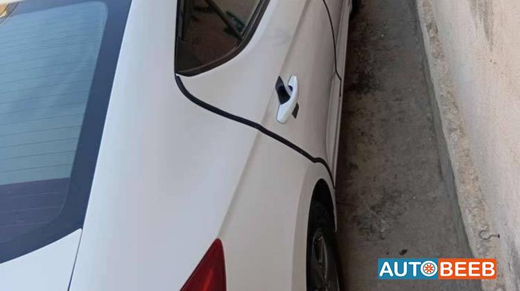 هيونداي افانتي 2017