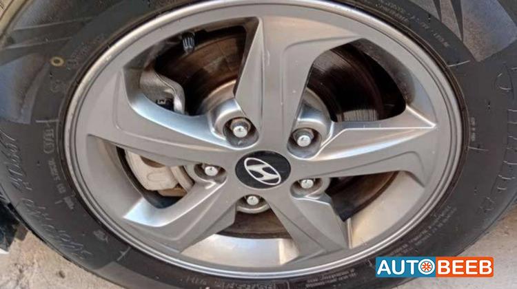 هيونداي افانتي 2017