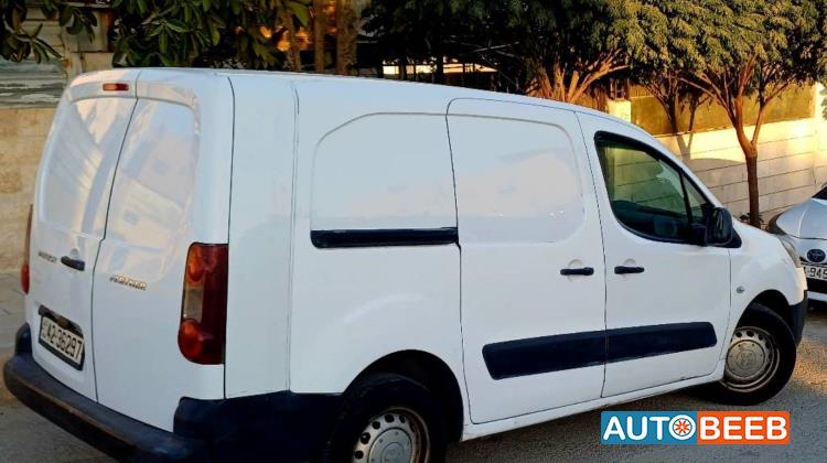 بيجو بارتنر 2013