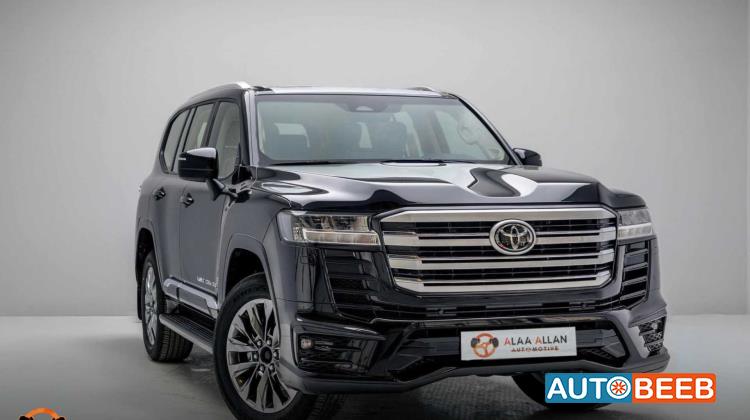 تويوتا لاندكروزر 2025