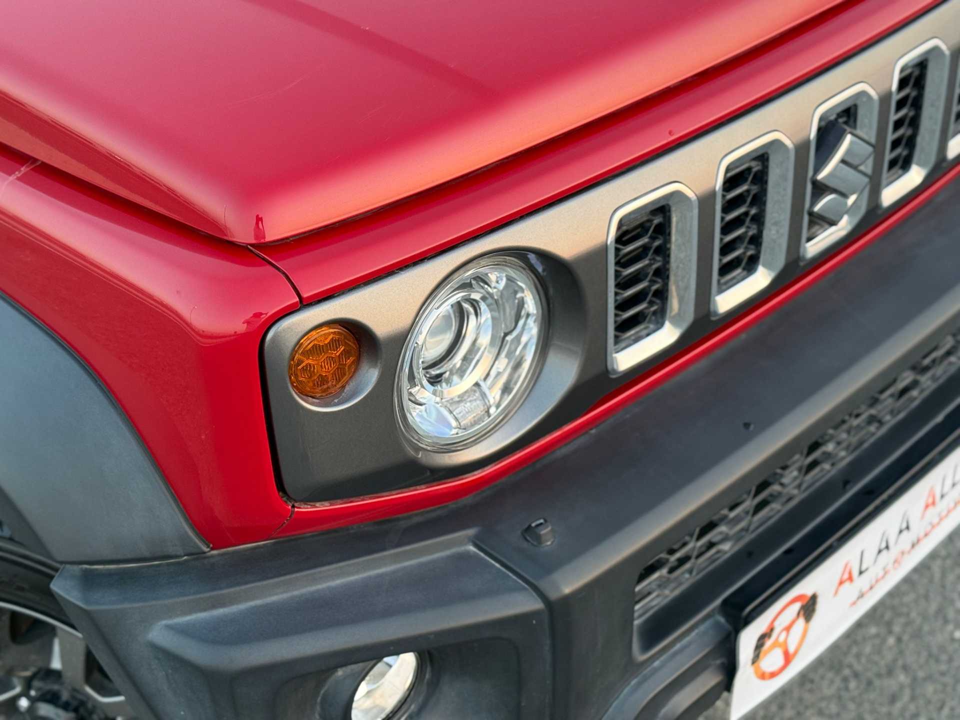 Suzuki Jimny 2025