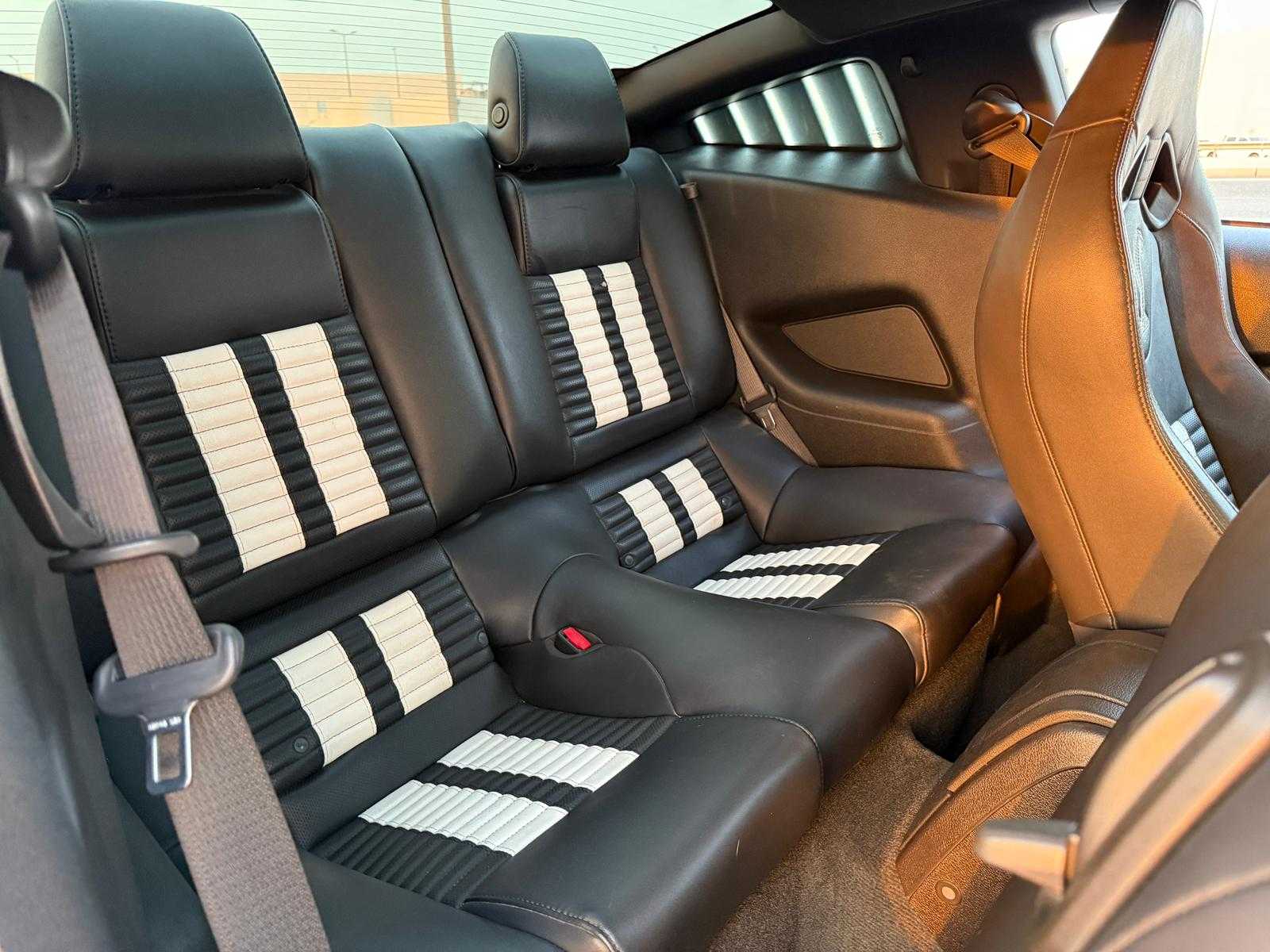 فورد موستانج 2013