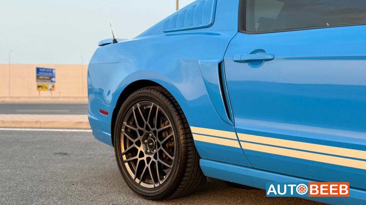 فورد موستانج 2013