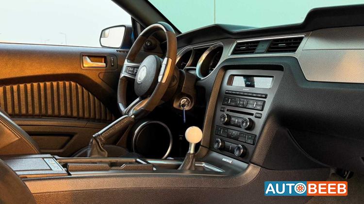 فورد موستانج 2013