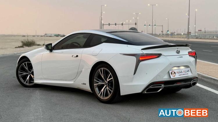 لكزس LC500 2017