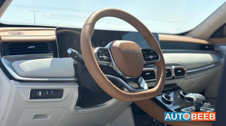 Jetour X70 Plus 2025