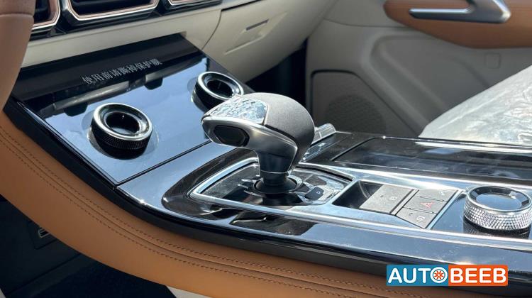 Jetour X70 Plus 2025