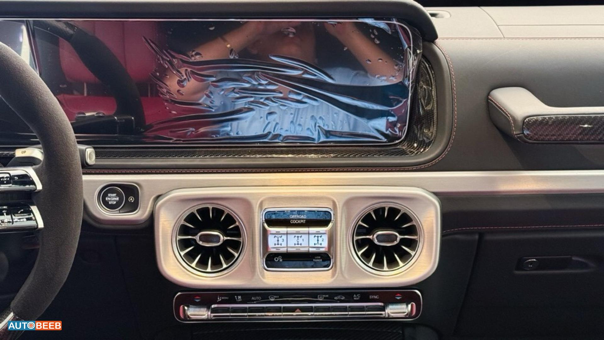 Mercedes Benz G63 AMG 2025