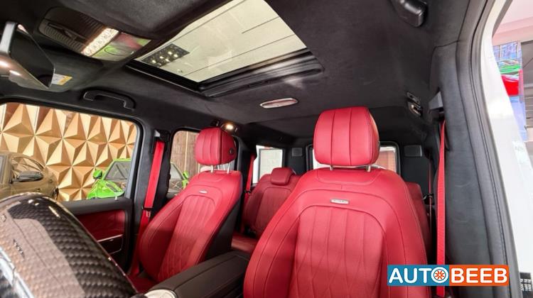 Mercedes Benz G63 AMG 2025