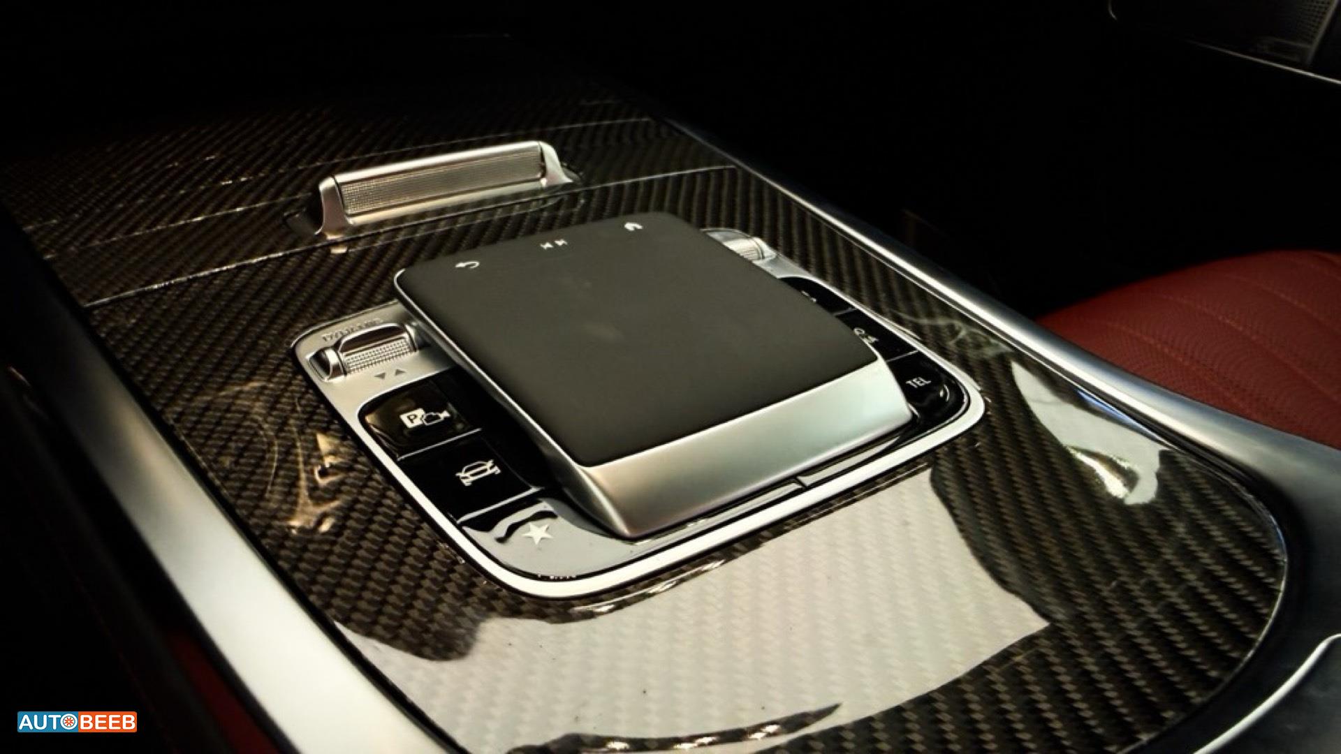 Mercedes Benz G63 AMG 2025