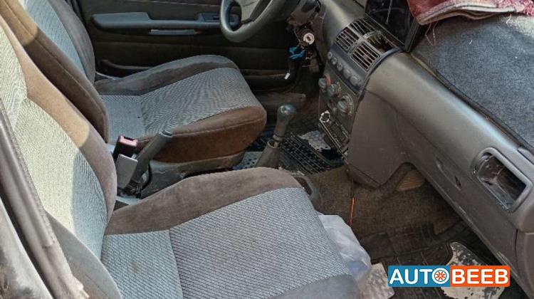 فيات بونتو 1998