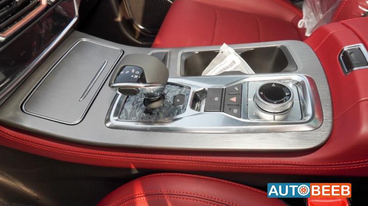 Jetour X70 Plus 2025