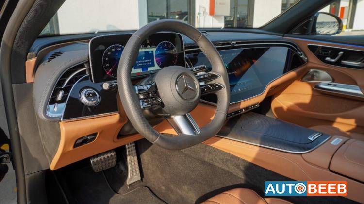 مرسيدس بنز E300 2025