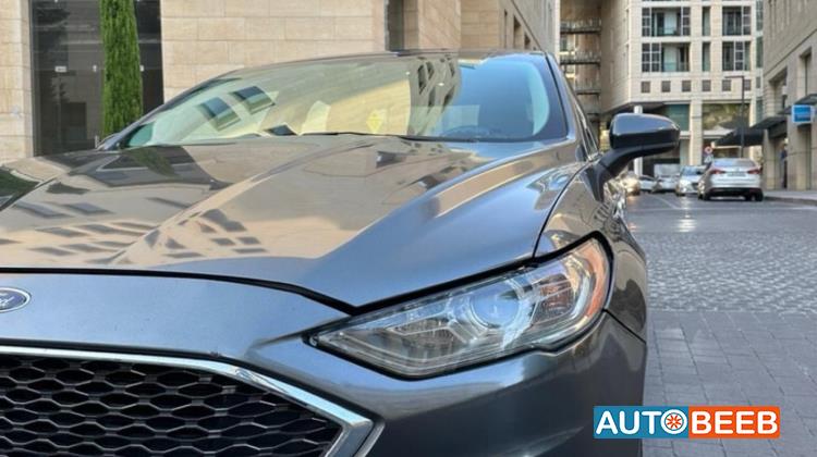 فورد فيوجن 2017