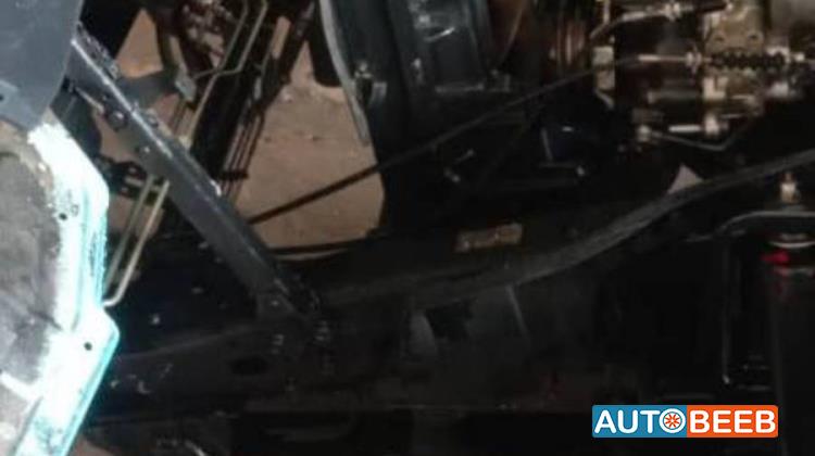 Tractor Unit Mitsubishi 2004