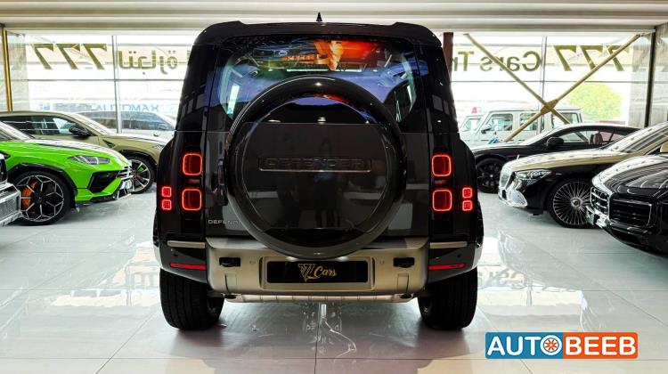 Land Rover Defender 2025