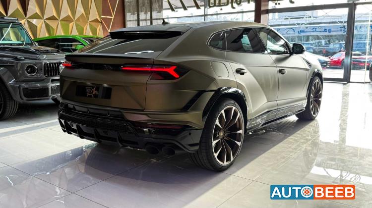 لامبورجيني اوروس 2024