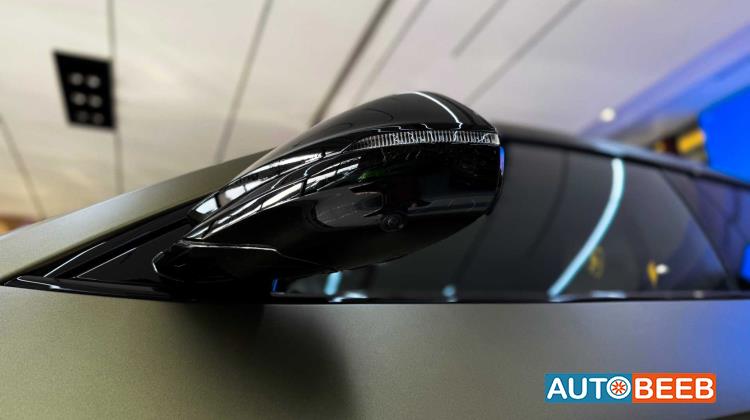 لامبورجيني اوروس 2024