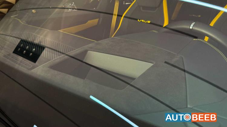 لامبورجيني اوروس 2024