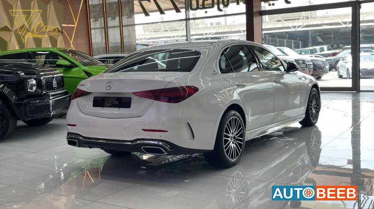 مرسيدس بنز C200 2025