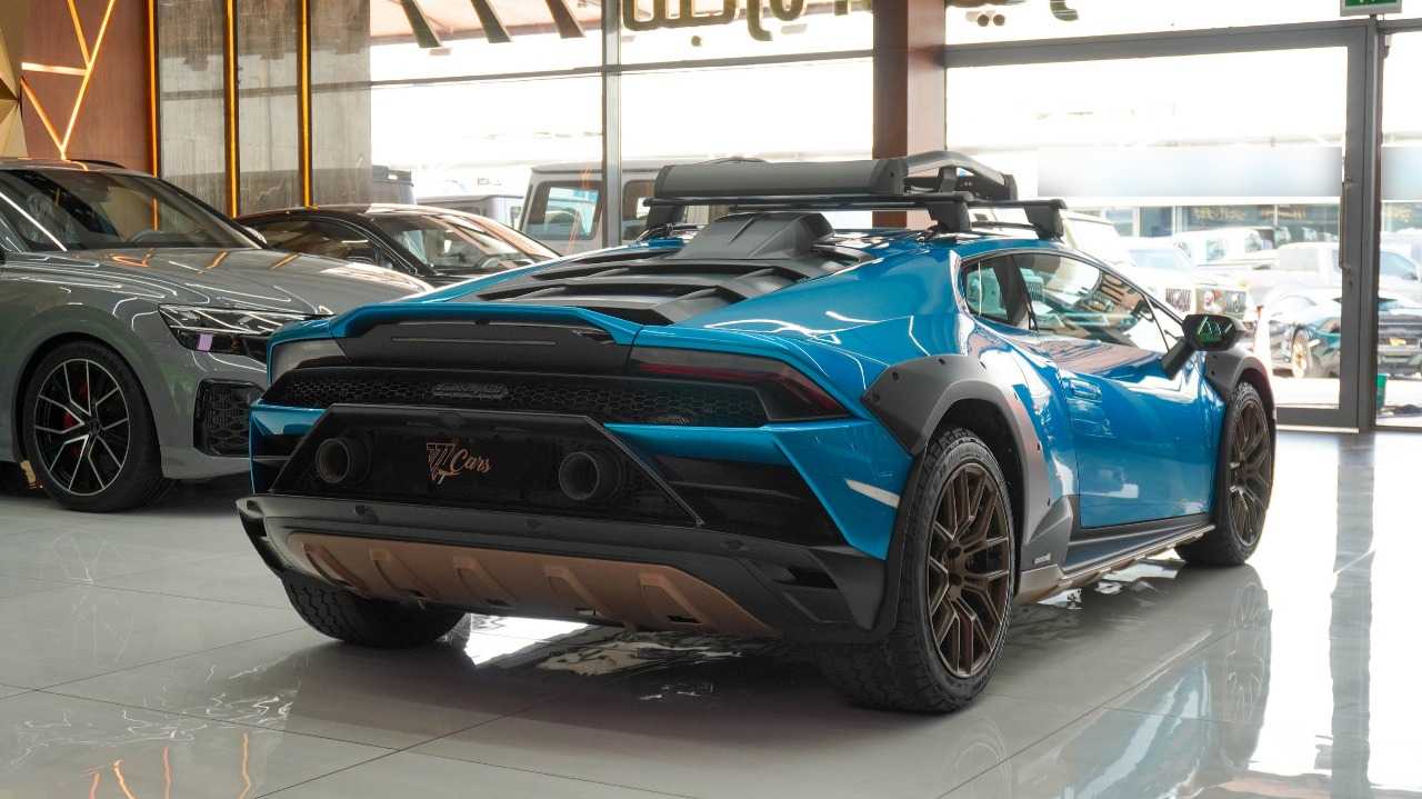 Lamborghini Huracan 2024